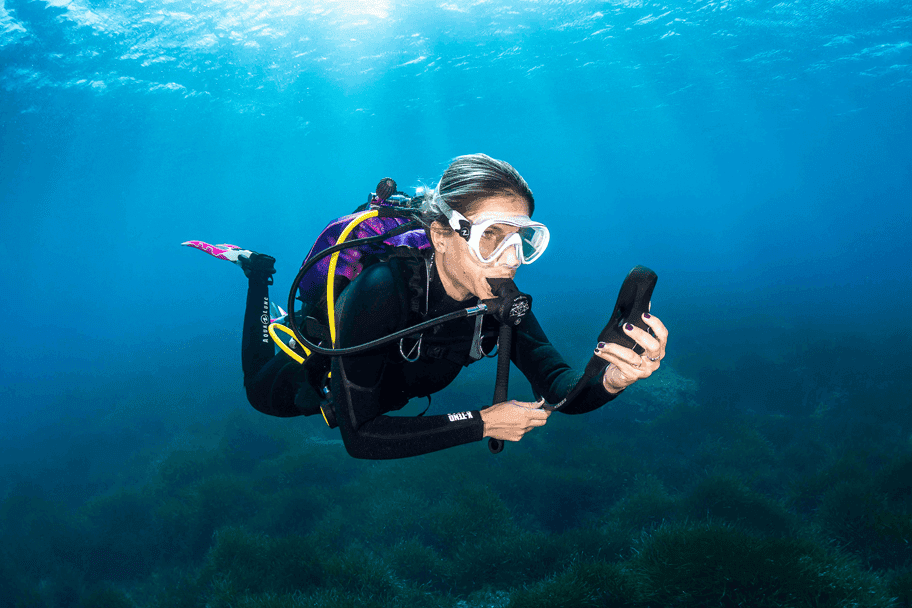 Underwater Navigator