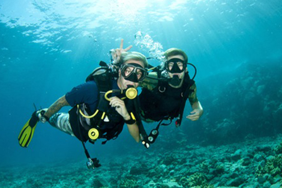 8 Days Dive Package
