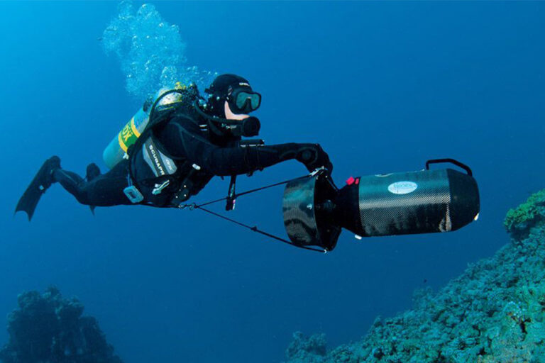 diver-propulsion-vehicle-specialty-2