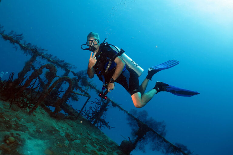 padi-advanced-open-water-diver2